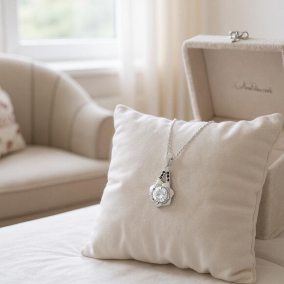 Flower Silver Elegant Women Silver Sterling Necklace - Picture 6 of 6